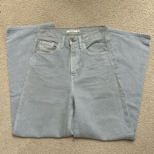 Levi’s WellThread High Loose - Light Wash Denim, Size 25